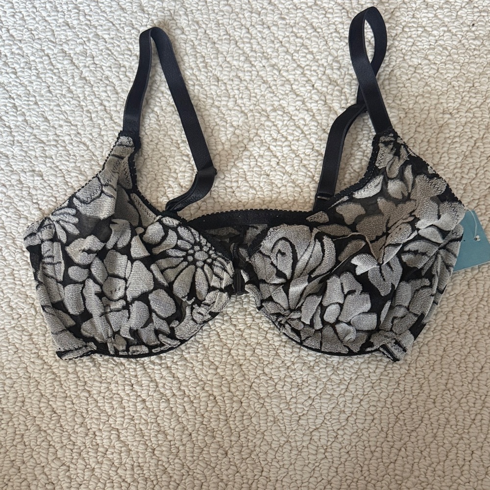 NWT Christian Dior Black and Gray Floral Bra 34C